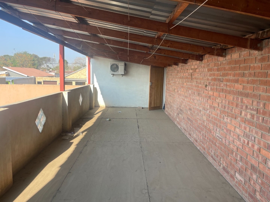 4 Bedroom Property for Sale in Heidedal Free State